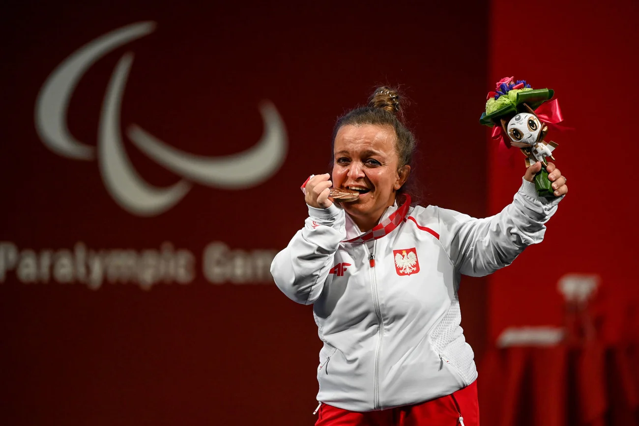 Justyna Kozdryk po raz kolejny stanęła na podium paraolimpijskim. W czwartek była trzecia w Tokio.