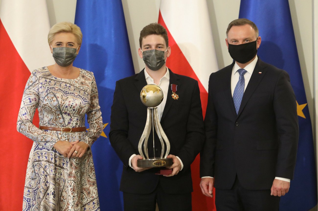 Para prezydencka razem z arcymistrzem szachów, najlepszym Polakiem - Janem-Krzysztofem Dudą.