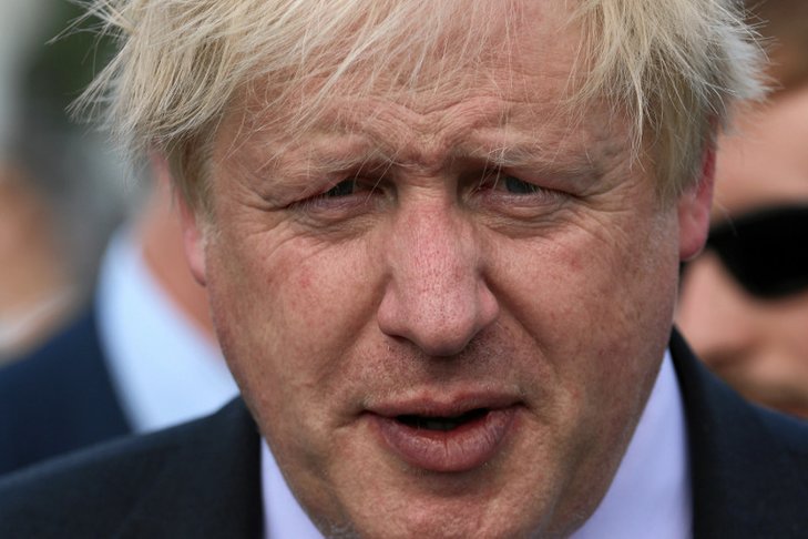 Zakażony koronawirusem premier Wielkiej Brytanii Boris Johnson trafił na OIOM.