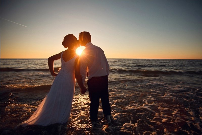 Fotograf ślubny Błażej Maziarz lubi sesje w Łebie. Teraz może mieć tam więcej zleceń: – Łeba jak Vegas? Czemu nie!