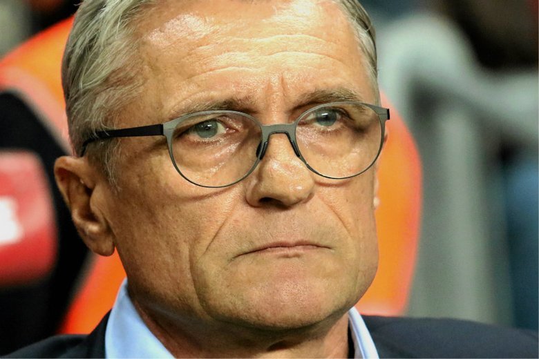 Adam Nawałka pozostanie trenerem reprezentacji tylko do końca lipca. PZPN zaczyna poszukiwania jego następcy.