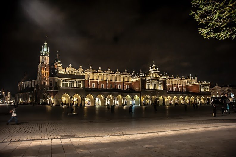 Sukiennice w obiektywie fot. Lidii Skuzy