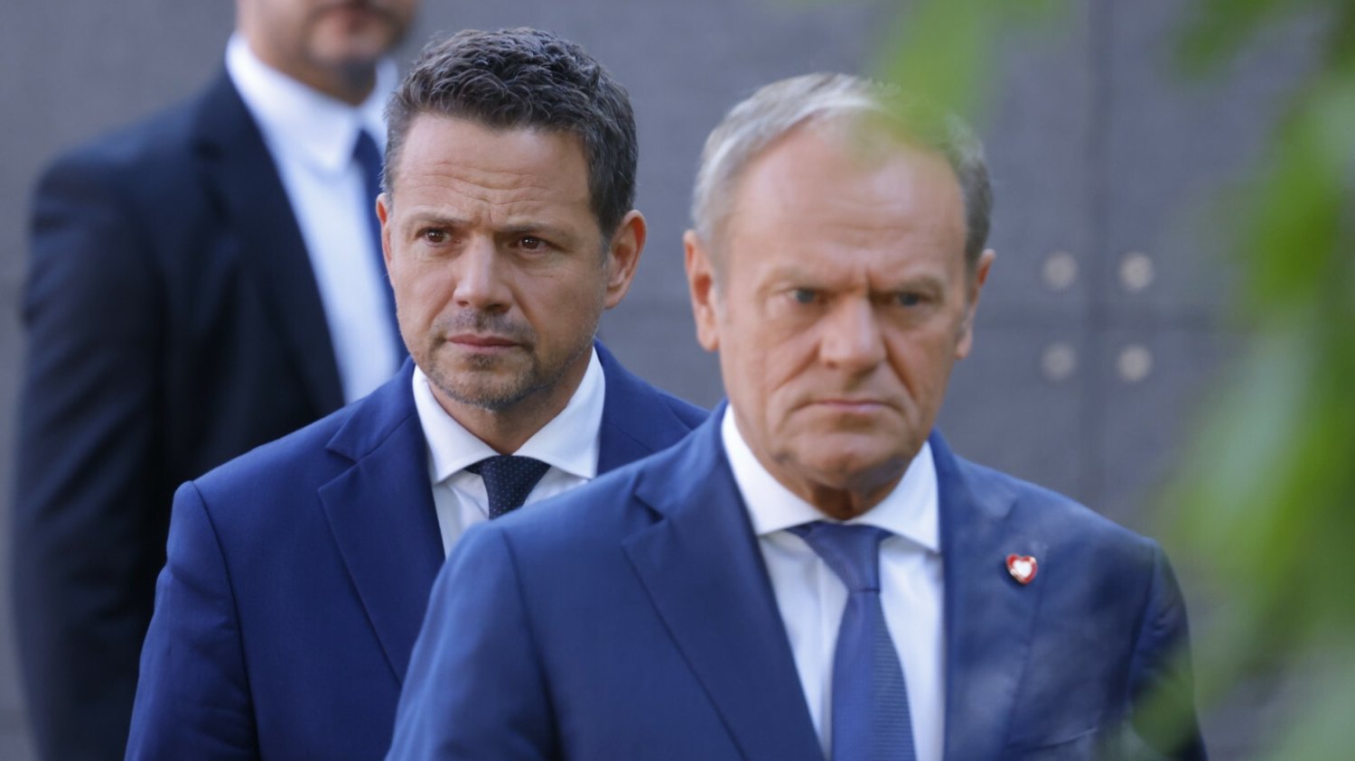 Zamieszanie ws. kandydata na prezydenta z KO. Sojusznik Tuska mocno zaskoczył wyznaniem Rafał Trzaskowski i Donald Tusk