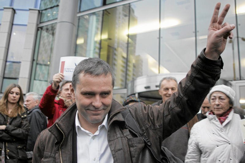 Cezary Gmyz lustrując rodzinę sędziego Igora Tulei zastosował "stalinowską metodą" – ocenili goście Moniki Olejnik