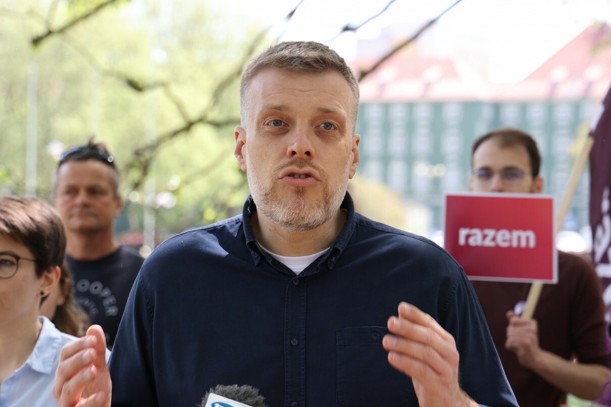 Adrian Zandberg powiedział, co myśli o zarobkach prezesów spółek Skarbu Państwa.