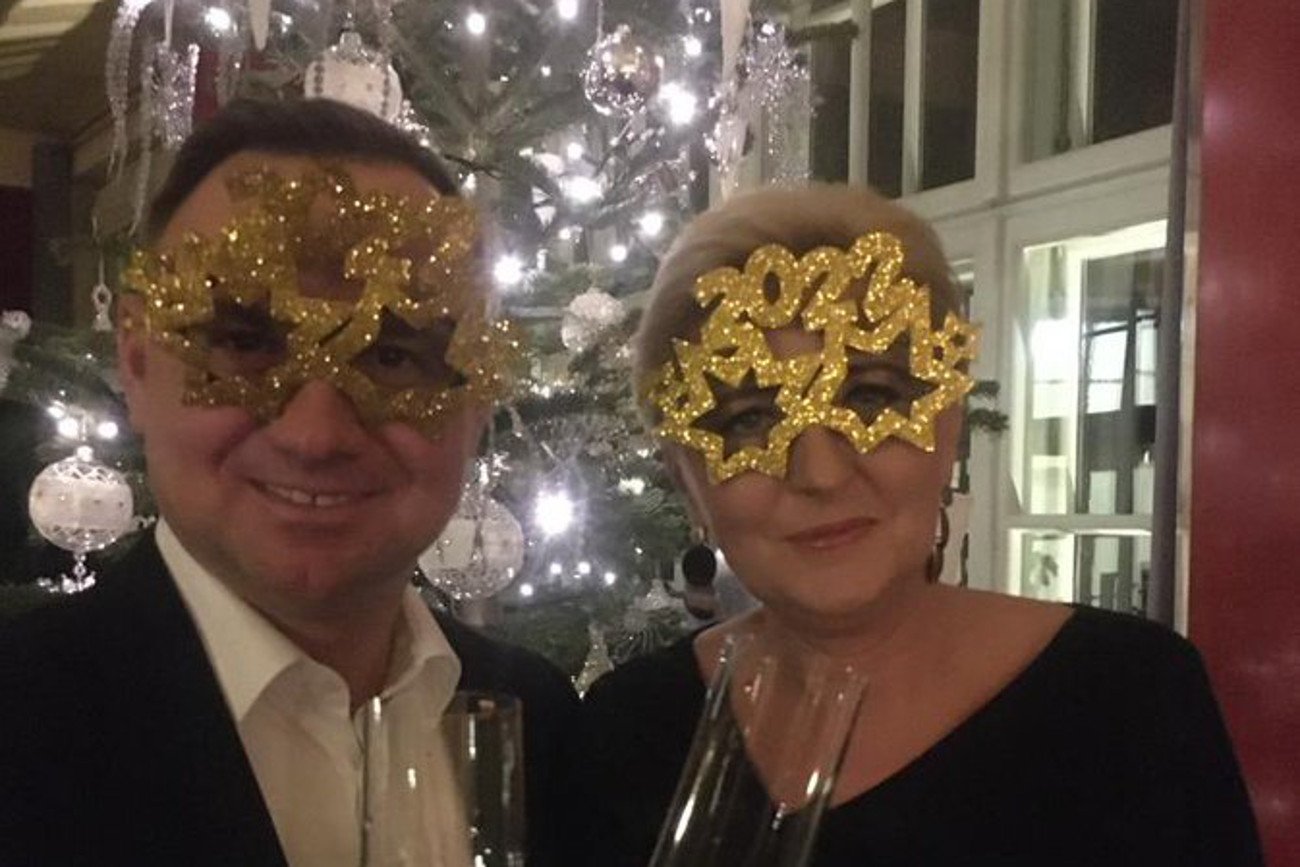 Andrzej Duda składa życzenia noworoczne na Twitterze