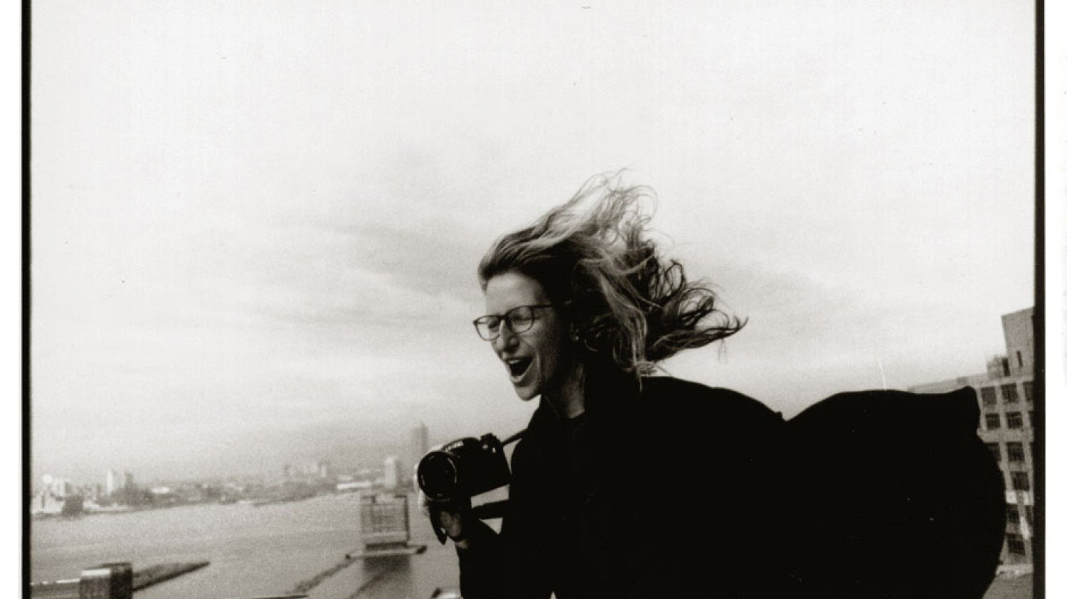 Annie Leibovitz, Autoportret z aparatem /1990