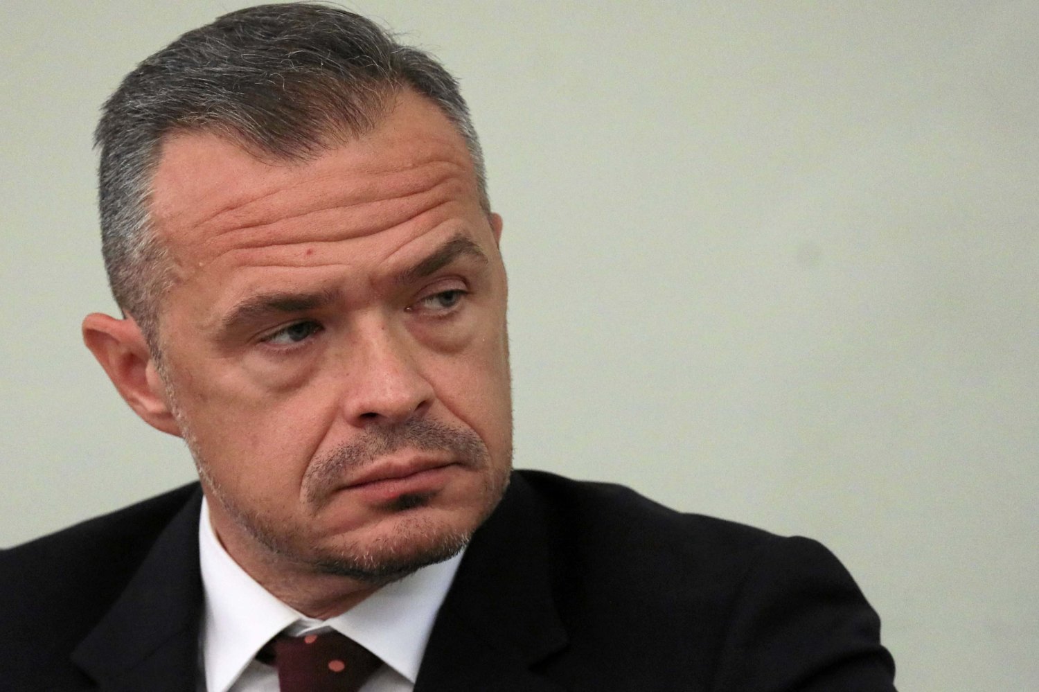 Sławomir Nowak przebywa w areszcie. Jego żona, Monika N. również usłyszała zarzuty. Ma jej grozić do 5 lat więzienia.