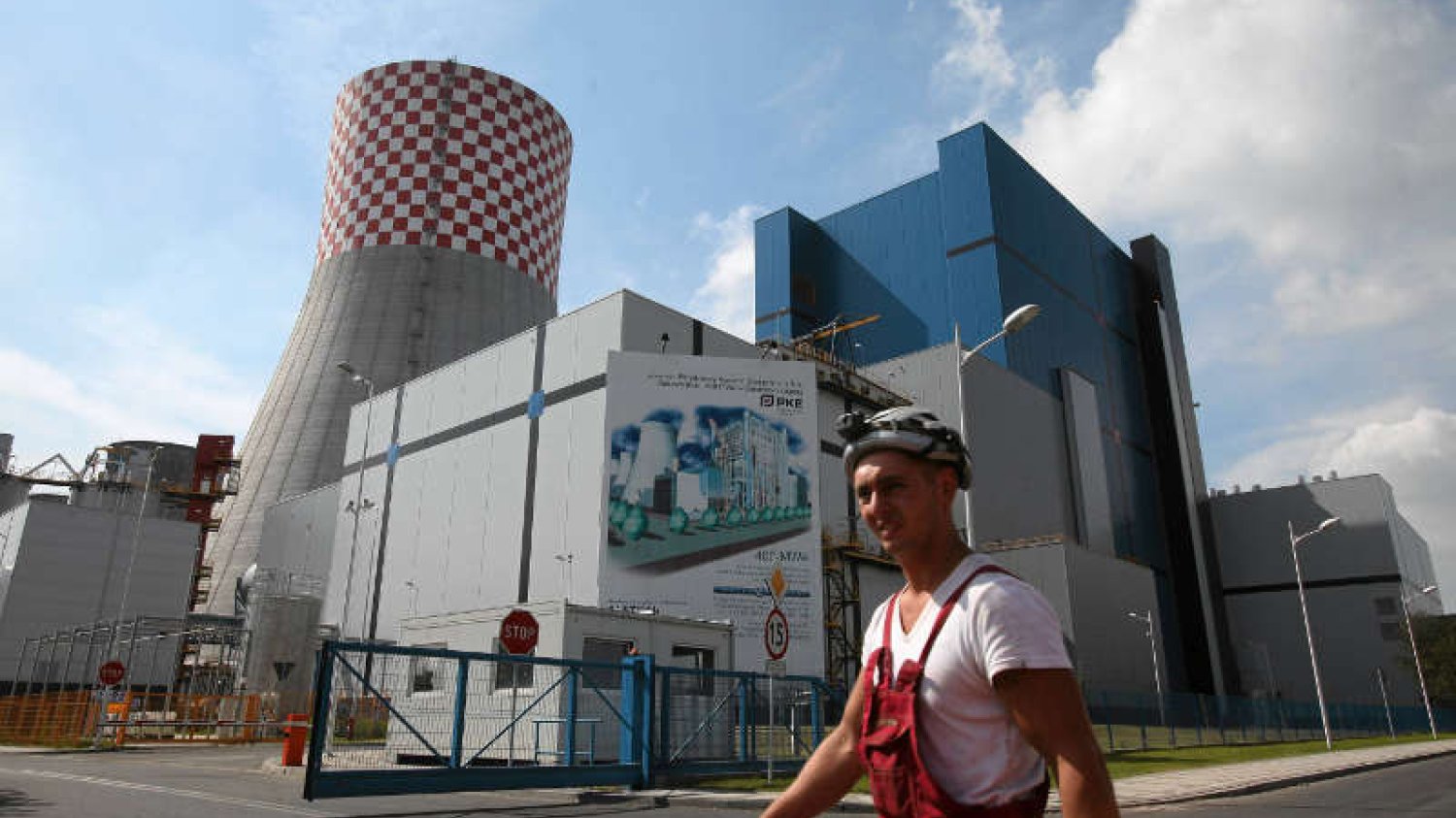 Byle szybciej i po cichu - tak rząd przeprowadził konsultacje społeczne w sprawie strategii energetycznej dla Polski?