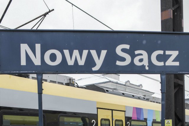 W Nowym Sączu pojawiła się seria billboardów, które nawiązują do słynnej kampanii politycznej.