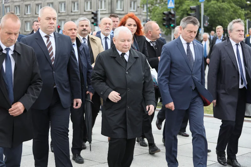 111 miesięcznica smoleńska w Warszawie.