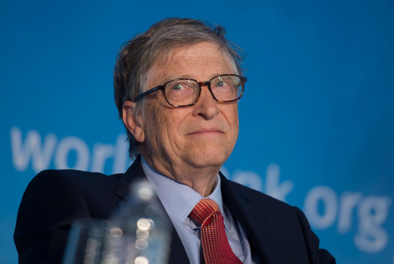 Ile jeszcze potrwa pandemia COVID-19. Nowa prognoza Billa Gatesa.
