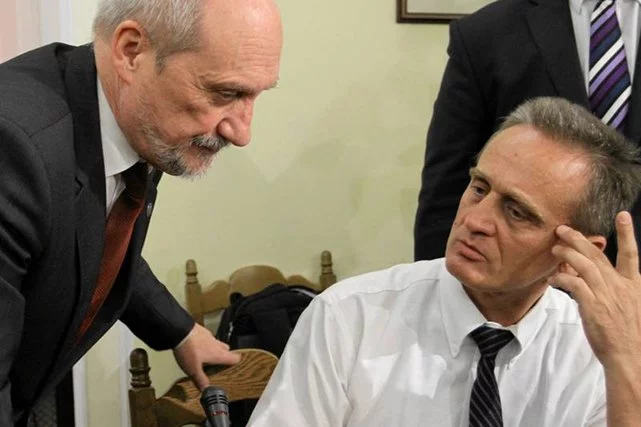 Czy ekspert Antoniego Macierewicza Chris Cieszewski był agentem SB? Tak twierdzi Tomasz Sekielski