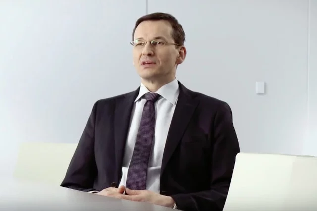 Teraz przez rok nie zarobi tyle, co w miesiąc jako prezes trzeciego banku w Polsce. Pieniądze to nie wszystko
