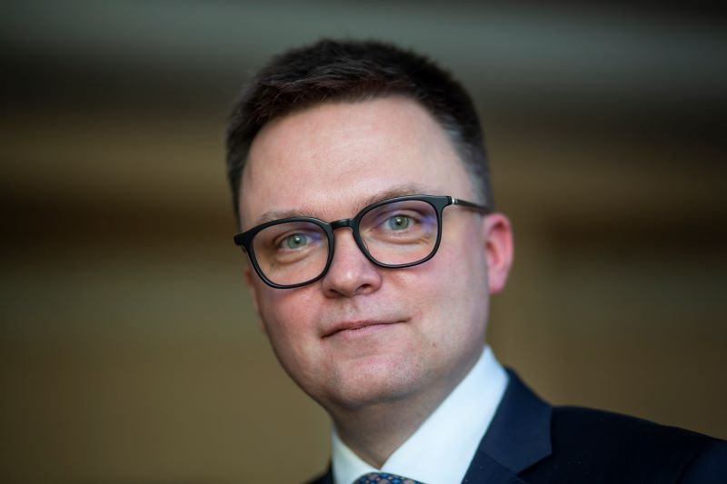 Szymon Hołownia chce do siebie przekonać wyborców PiS. Polska 2050 ruszyła z akcją billboardową.