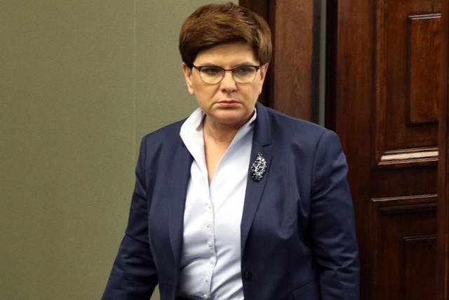 Premier Szydło twierdzi, że rezolucja przyjęta przez Parlament Europejski jest niepotrzebna.