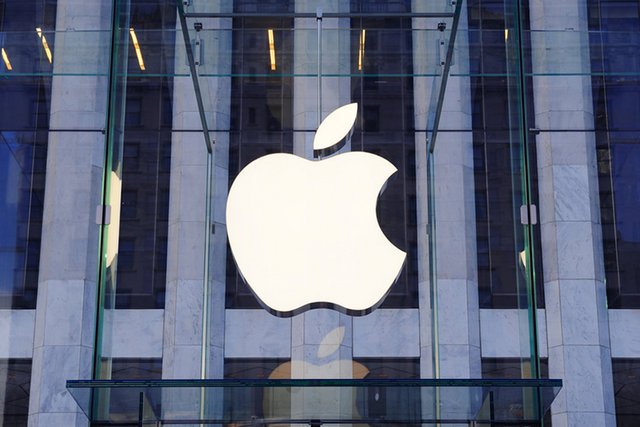 Premiera nowego iPhon'a we wrześniu.