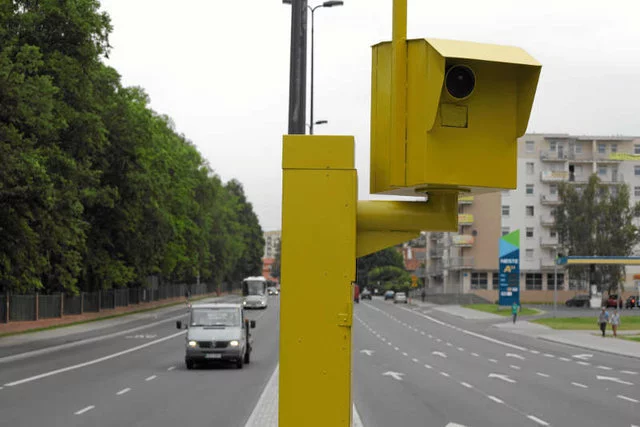Fotoradar Integra 3D wykorzystuje technologie znane z lotnictwa.