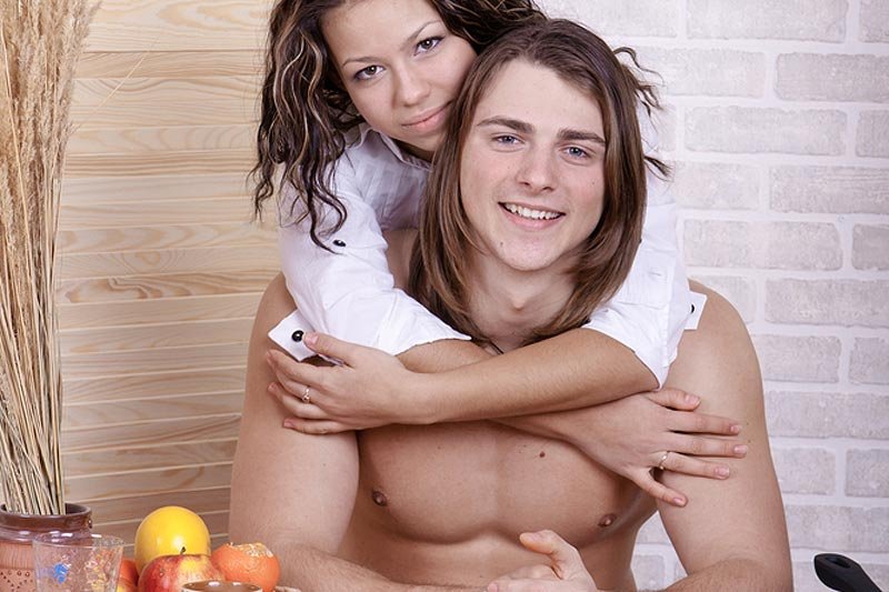 Poranne igraszki ważniejsze od pracy?