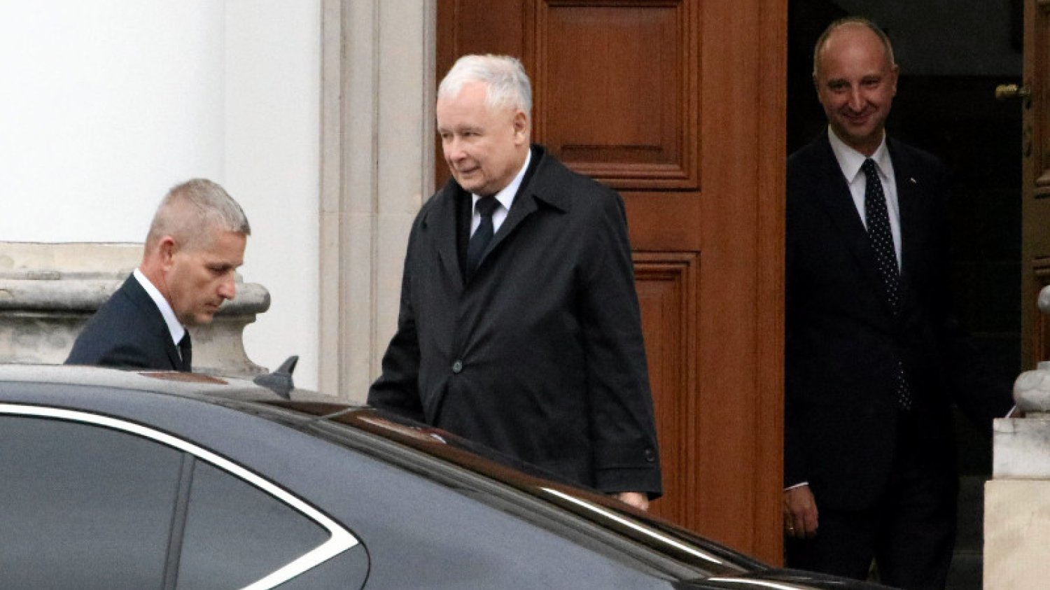Spotkanie Andrzeja Dudy z Jarosławem Kaczyński dobiegło końca. Prezes PiS przedstawiał swoje pomysły na reformę sądownictwa.