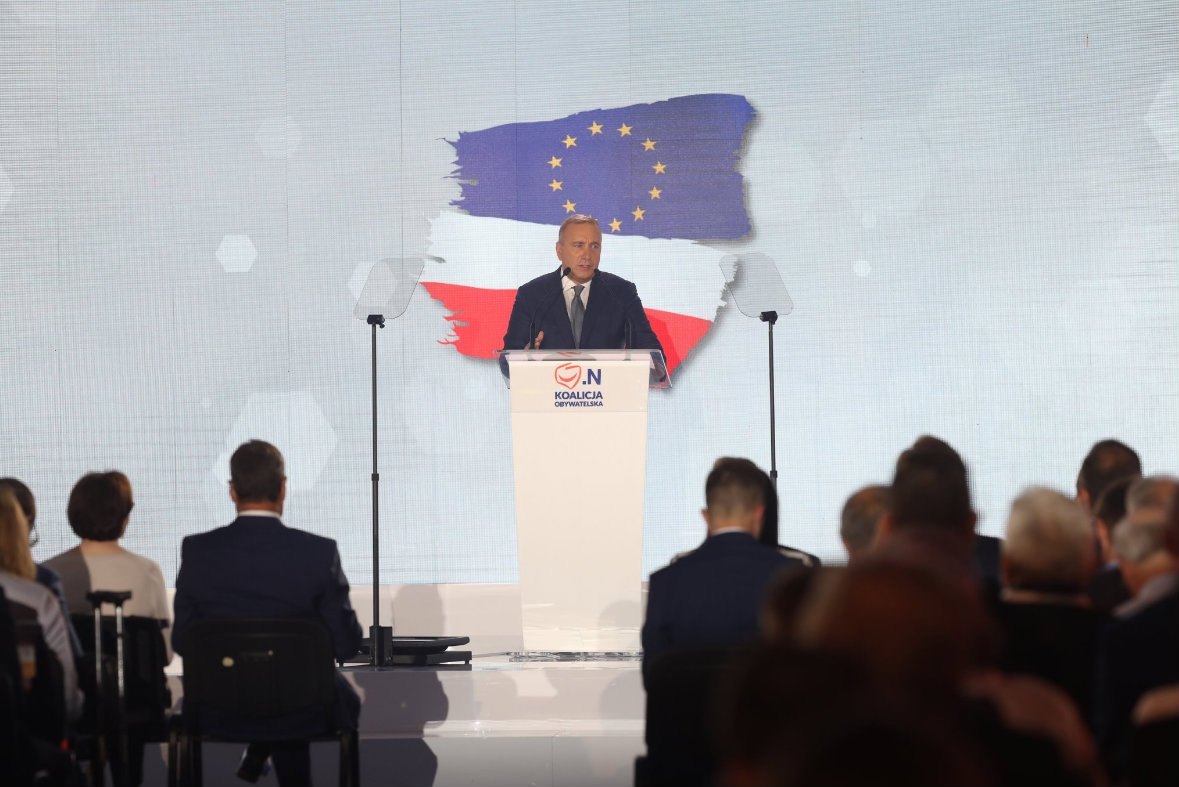 Grzegorz Schetyna przedstawił propozycje partii na obecne wybory.