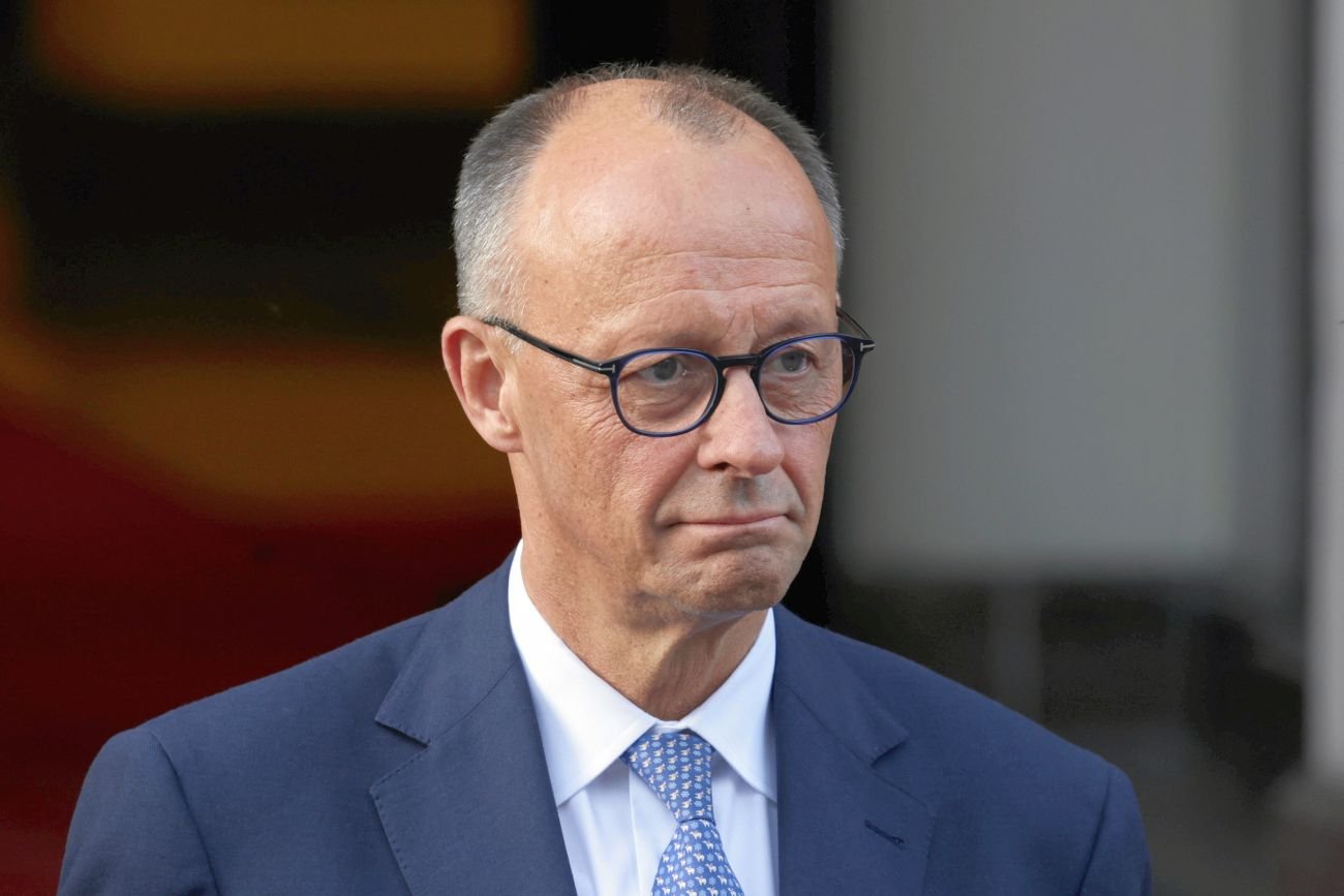 Iran musi zaprzestać ataków na cele cywilne Izraela. Mocne oświadczenie Merza