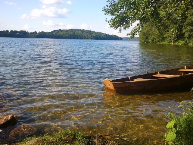 Jezioro Hańcza jest najgłębszym jeziorem w Polsce. Punkt obowiązkowego postoju podczas wyprawy.