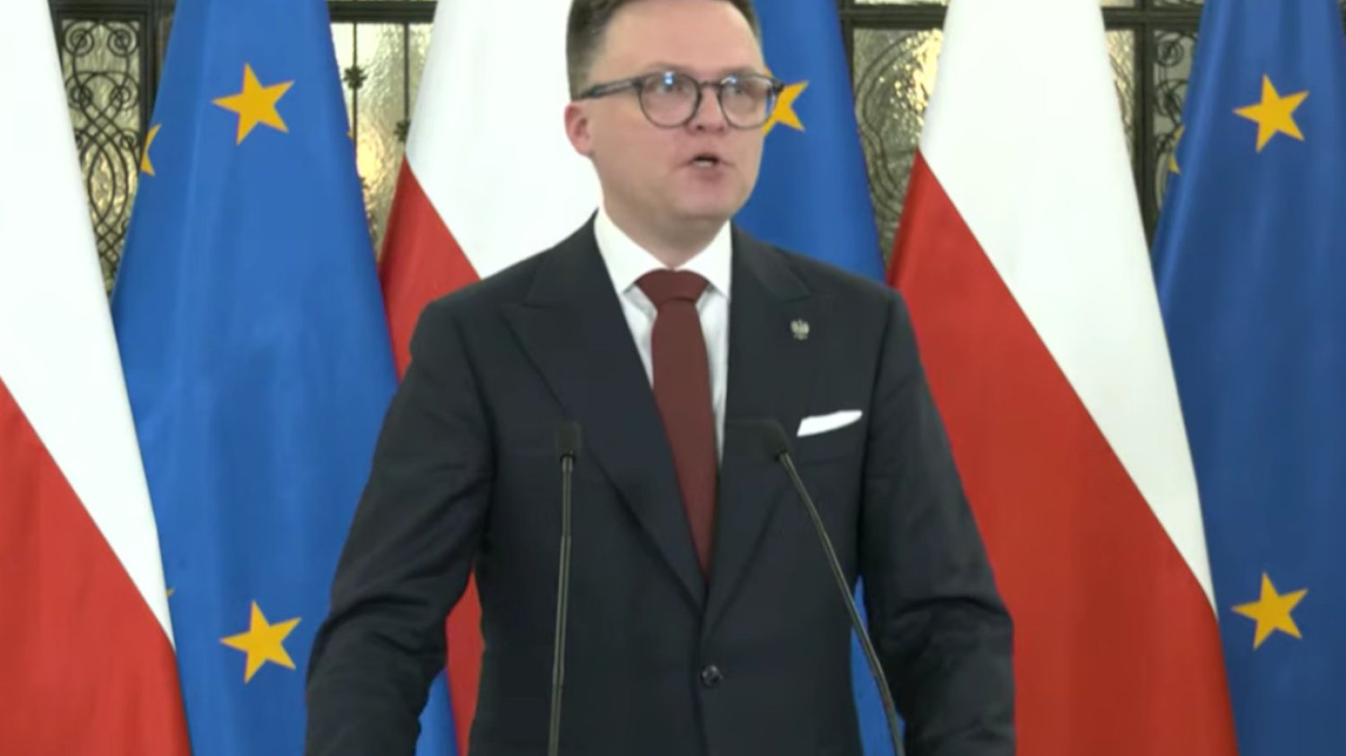 Szymon Hołownia odpowiedział na pytanie pracownicy TVP.