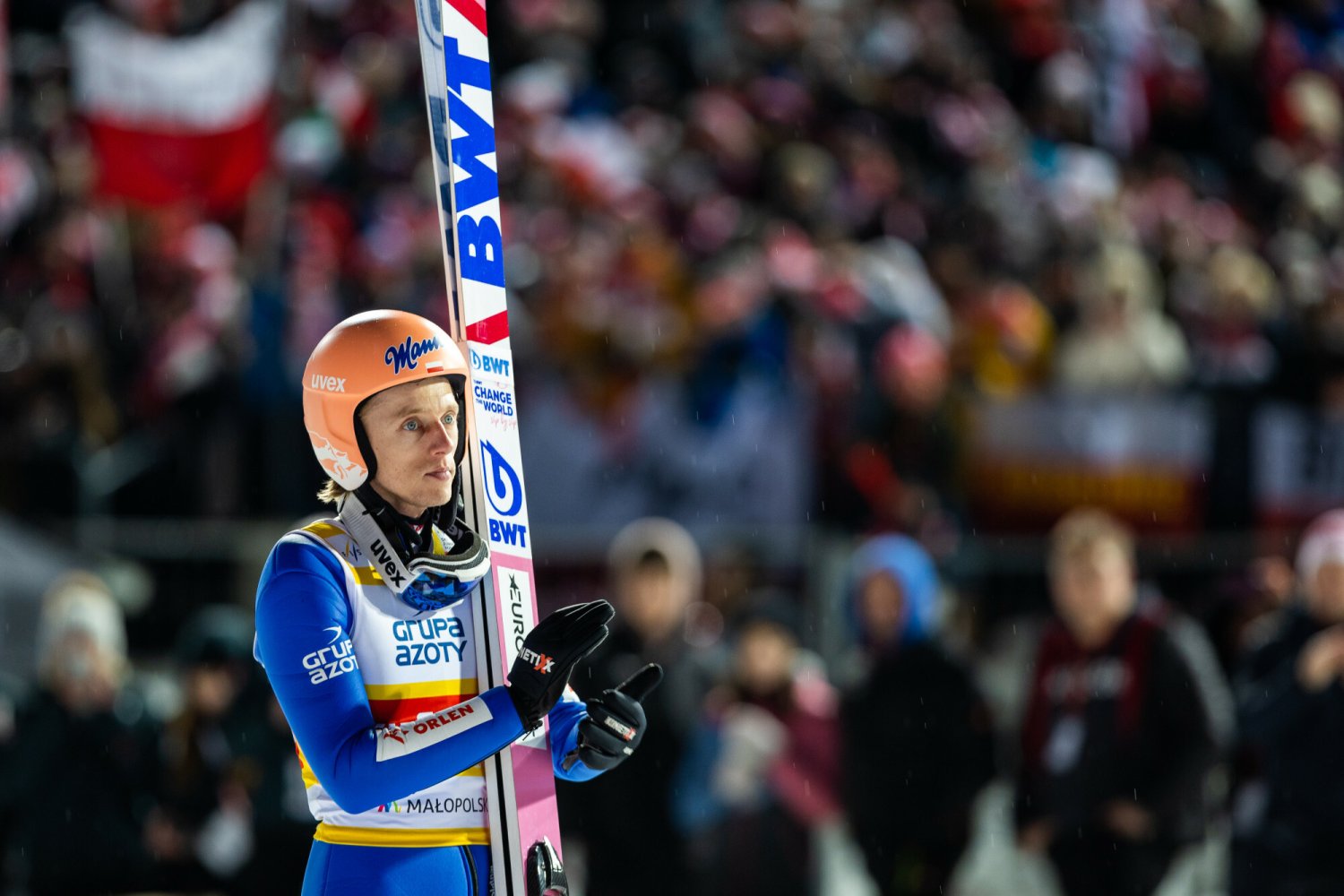 Dziennikarz TVN opowiedział o kulisach decyzji Dawida Kubackiego.