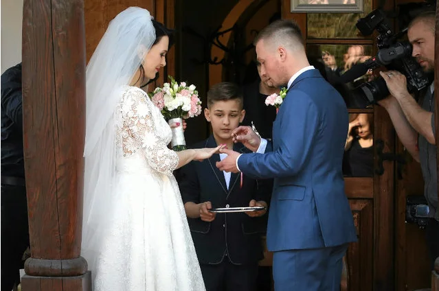 Dają pożyczkę na ślub. W zamian chcą tylko jednego - gwarancji, że para nie rozwiedzie się przez 10 lat.