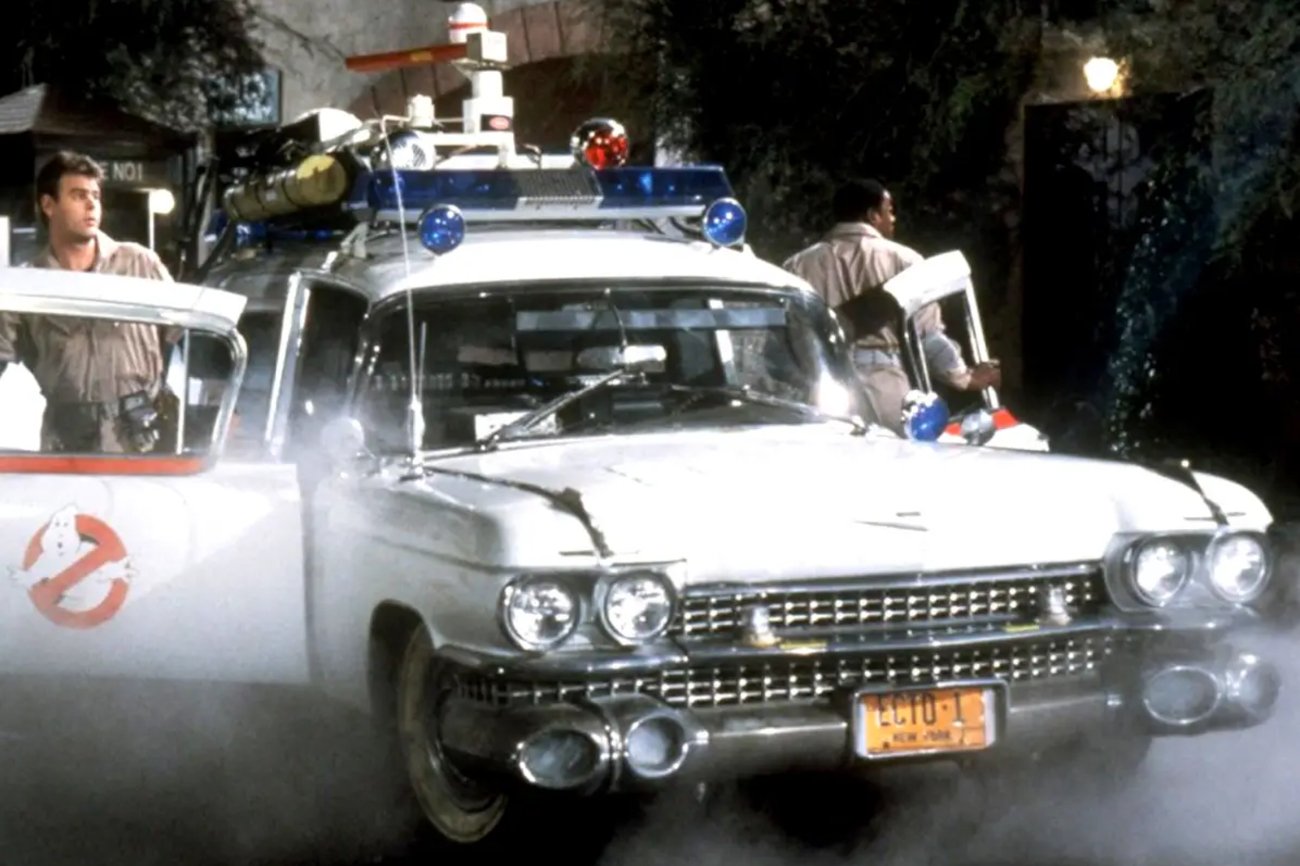 Oto siedem kultowych samochodów z filmów. [LISTA]