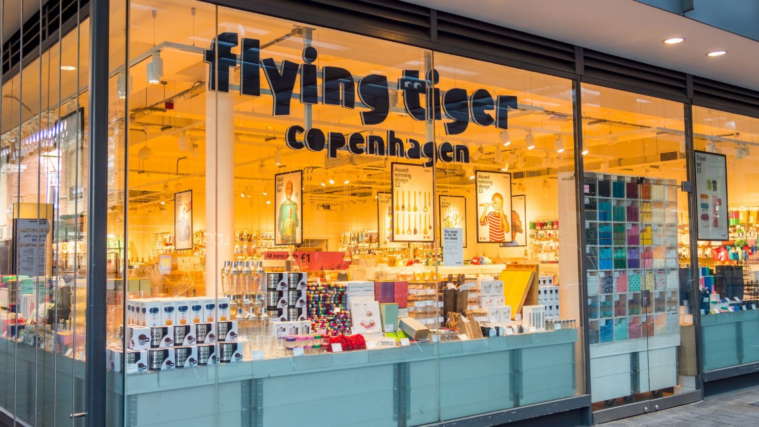 Flying Tiger alarmuje ws. szklanek. Co w nich znaleziono? Wolisz nie wiedzieć