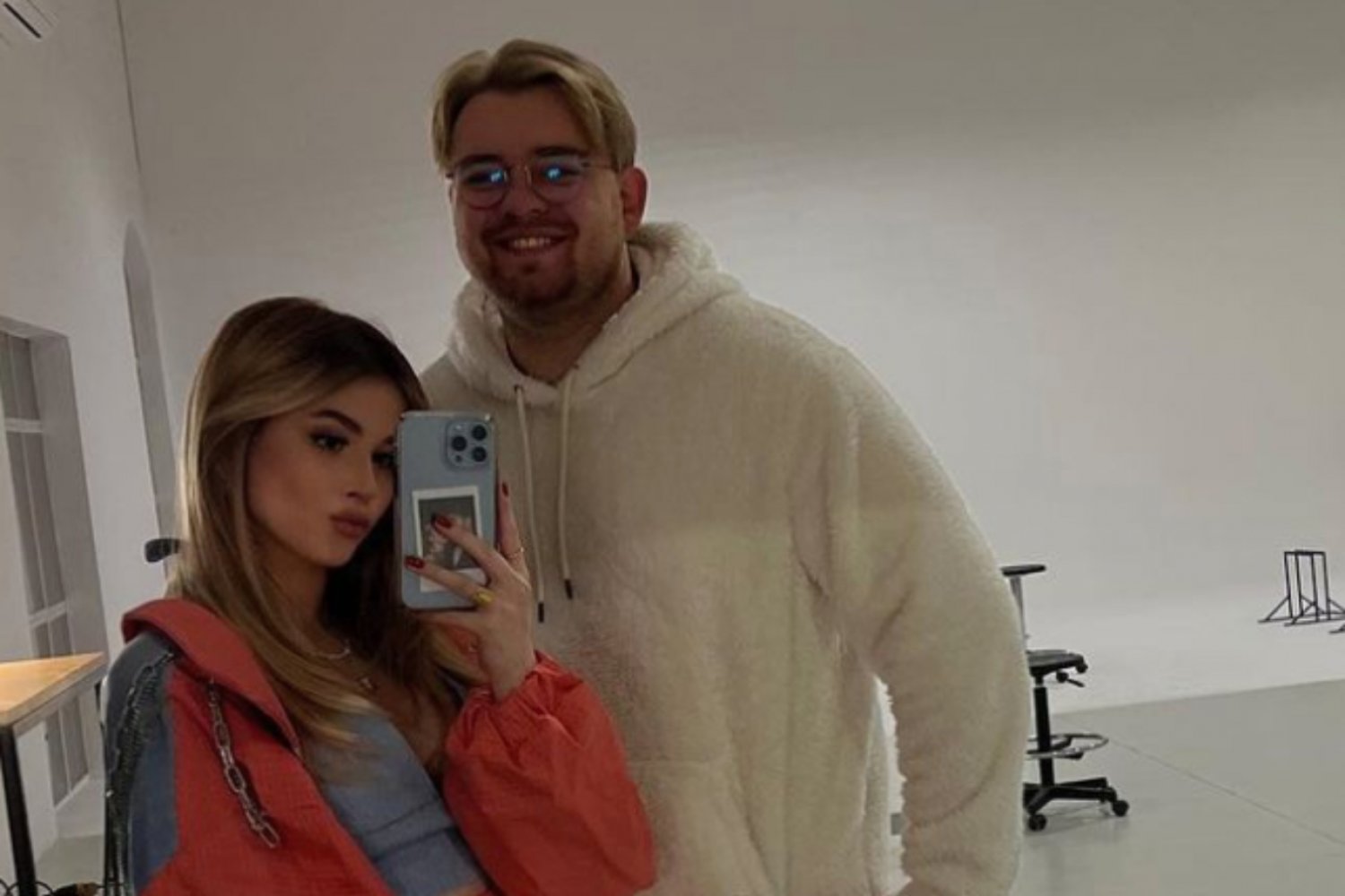 Węgiel stanęła w obronie chłopaka. Odgryźli się fanom na Instagramie