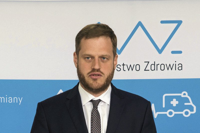 – Dostaliśmy ostrzeżenie o tym, że w lekach zostało wykryte zanieczyszczenie – poinformował wiceminister zdrowia Janusz Cieszyński.