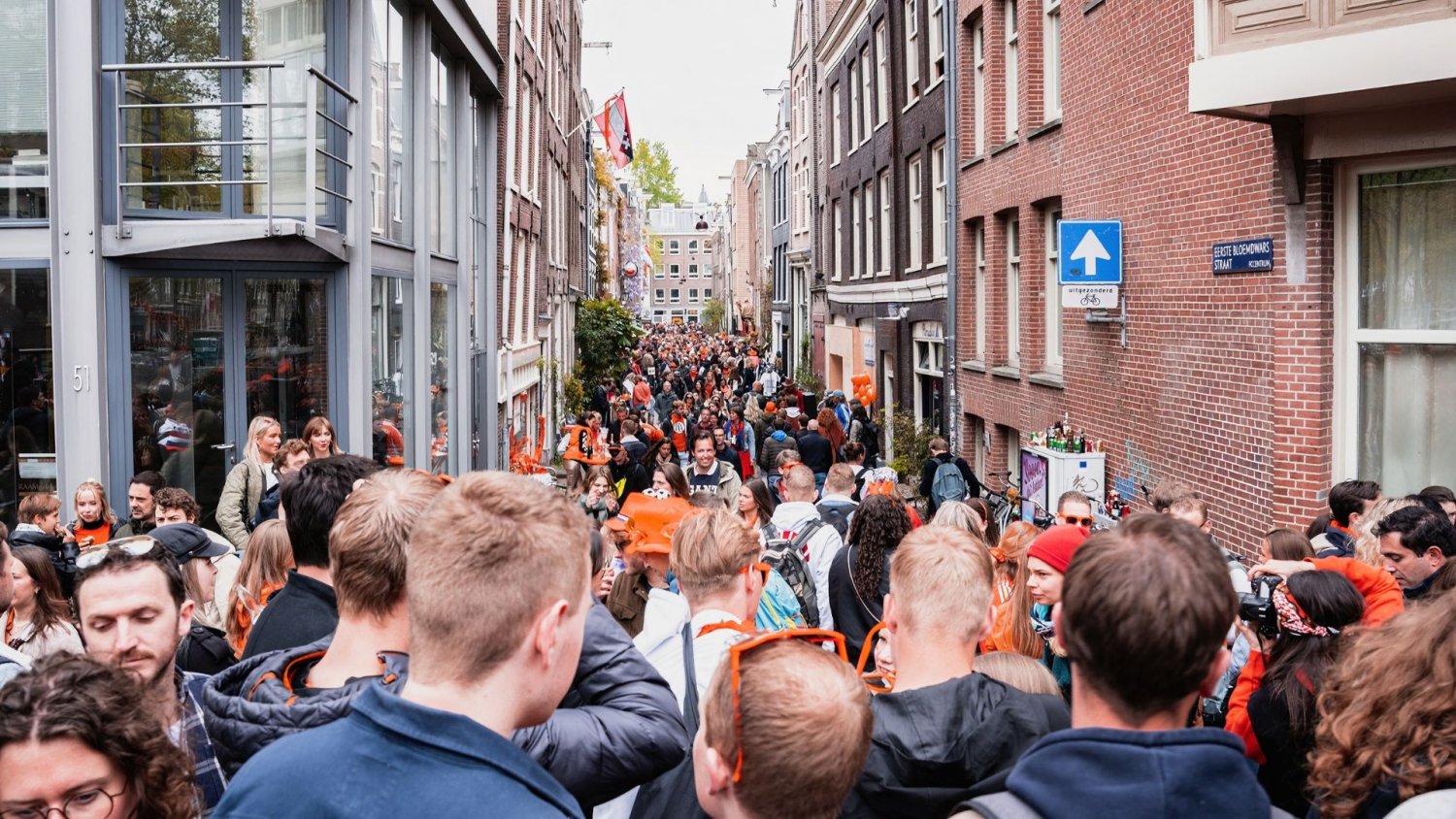 Amsterdam chce wygonić turystów. Nowy podatek ma w tym pomóc