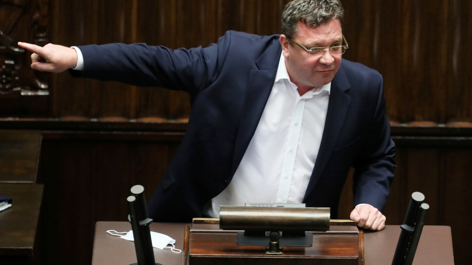 Minister-członek Rady Ministrów Michał Wójcik pogardliwie kpi z osób o innych poglądach. Minister członek Rady Ministrów Michał Wójcik