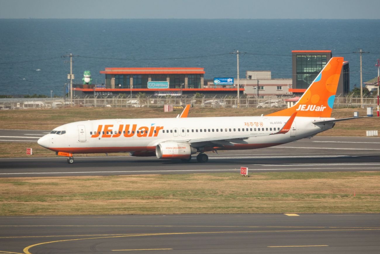 Katastrofa w Korei Południowej. Kolejna awaria Jeju Air Jeju Air z kolejną usterką zaledwie dzień po katastrofie w Korei Południowej
