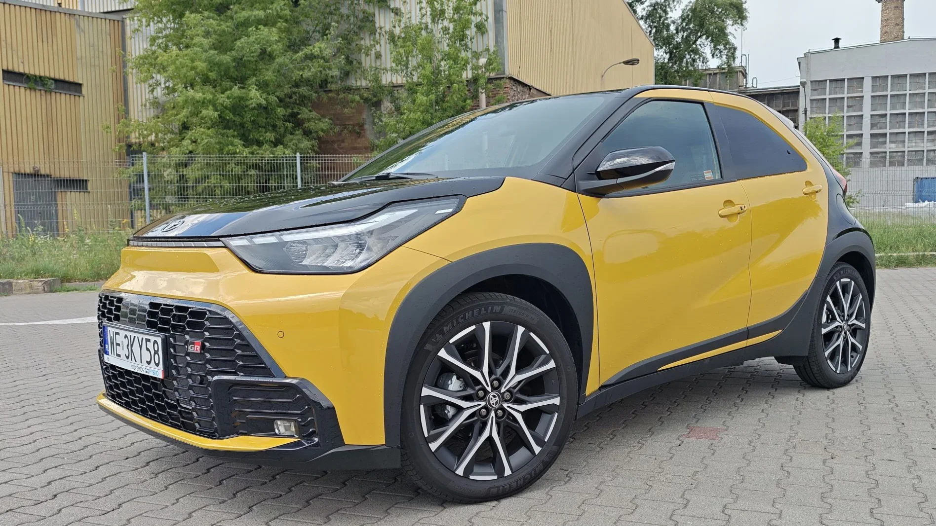 Toyota AygoX