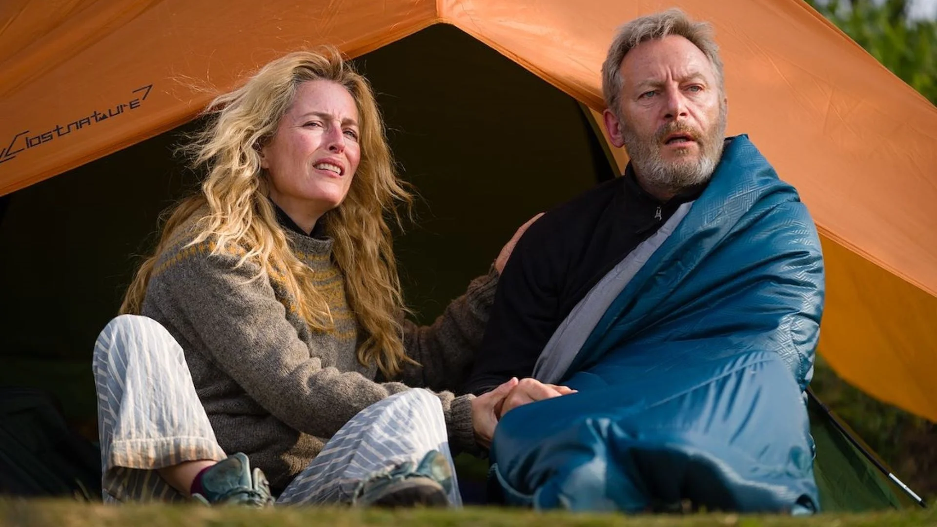 Gillian Anderson i Jason Isaacs w Ścieżki życia