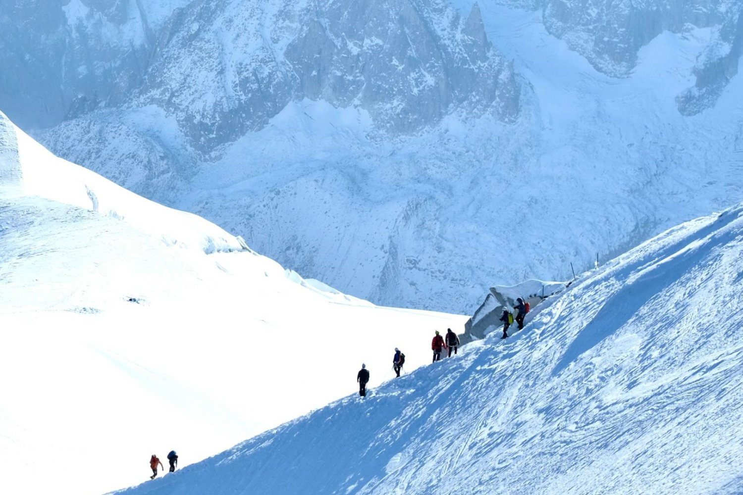 Chcieli sobie zrobić coś typu "taxi GOPSR". Na Mont Blanc taka akcja nie przeszła Góry, masyw Mont Blanc, alpiniści