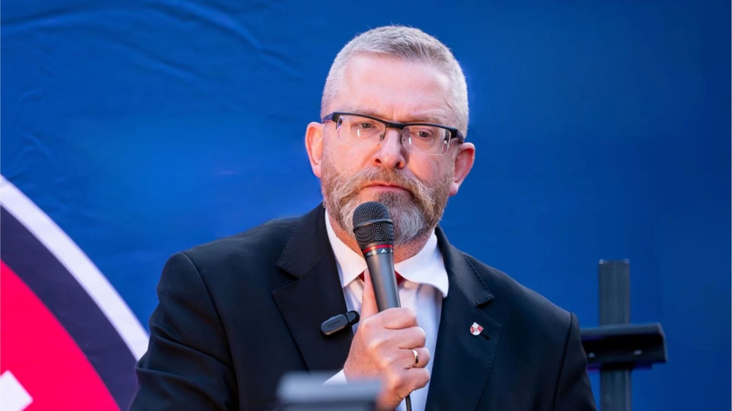 Braun nie stosuje się do poleceń prokuratury. Żurek podjął więc definitywny krok Grzegorz Braun