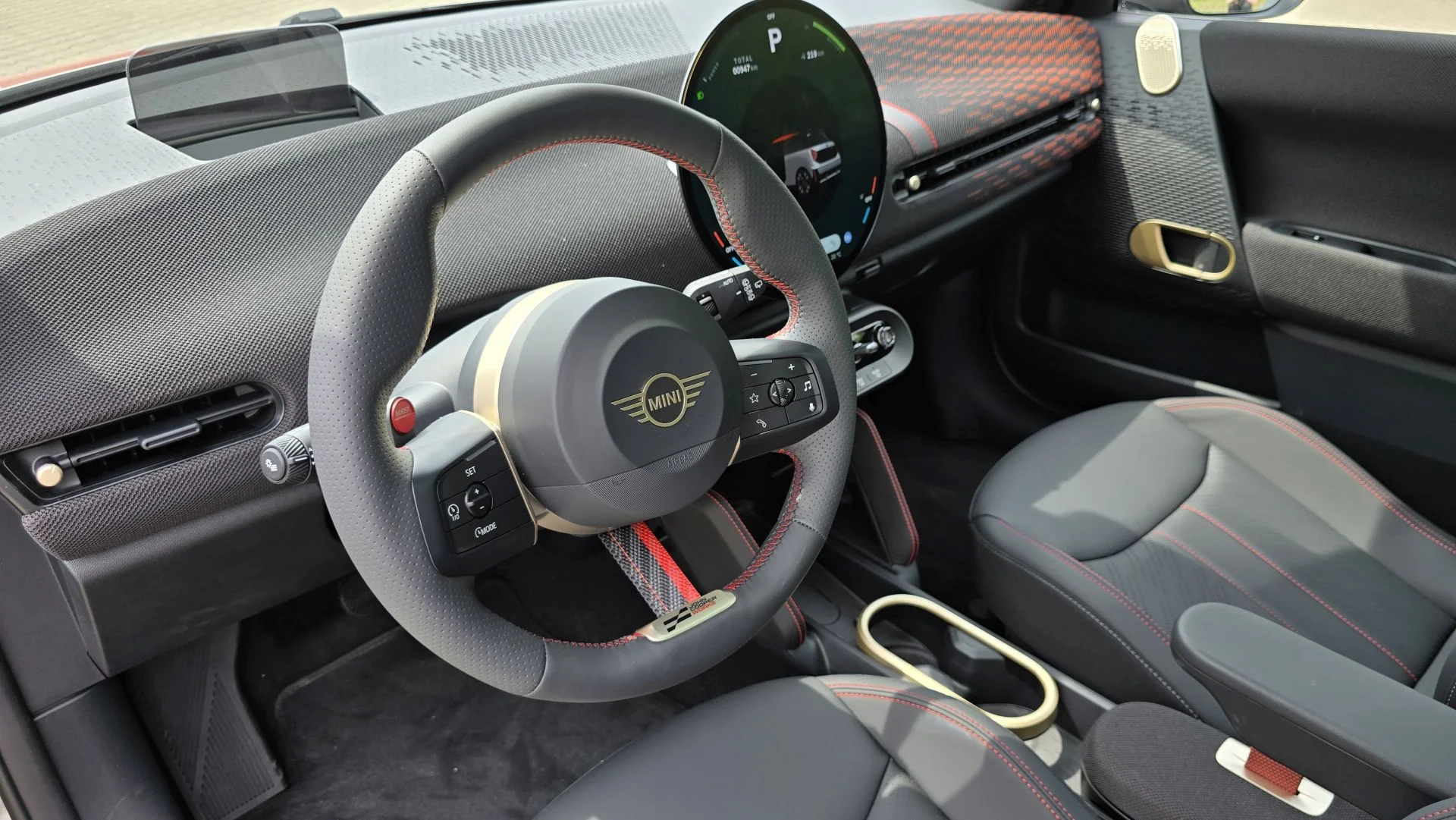 MINI John Cooper Works E
