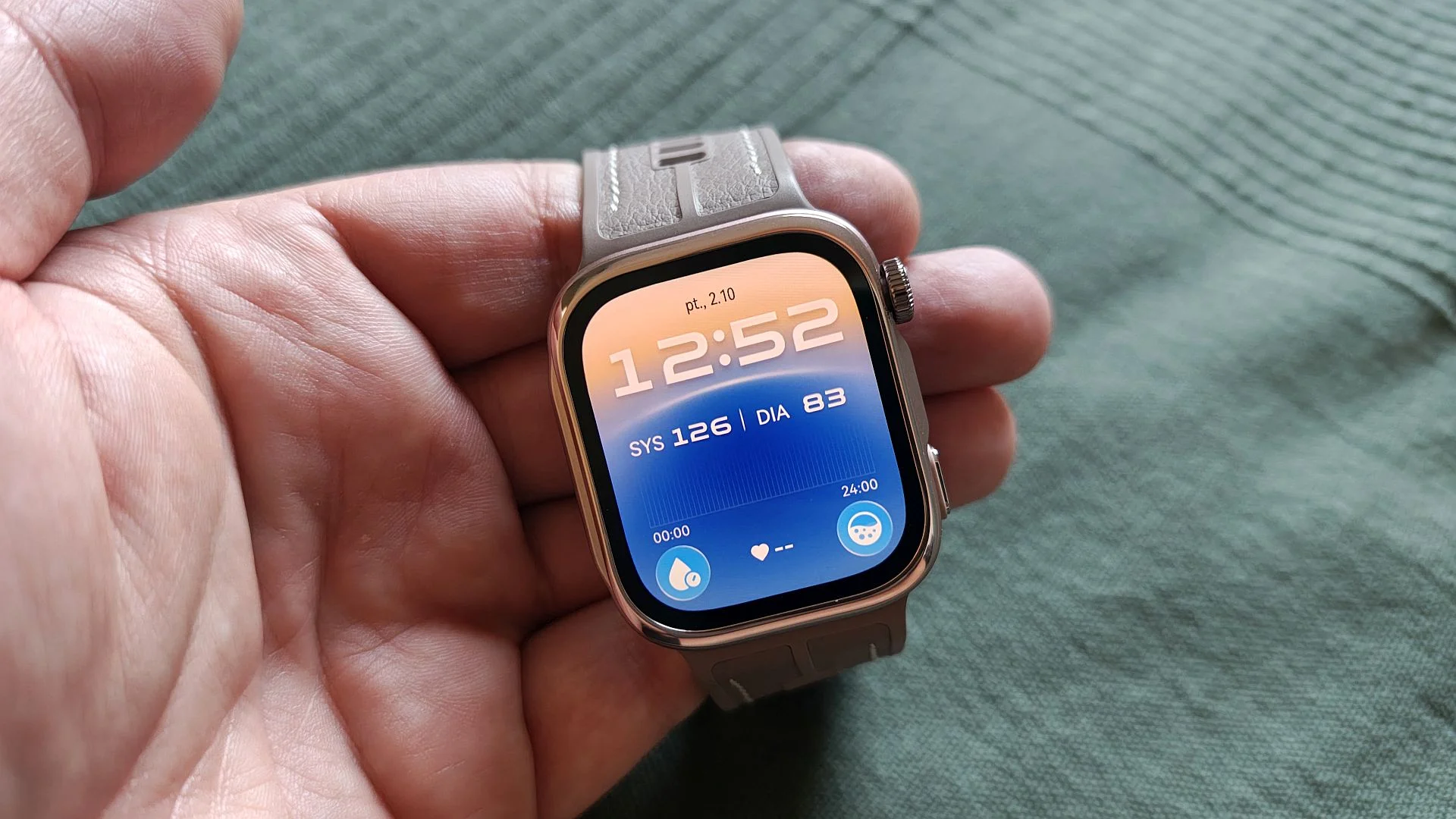 Test Huawei Watch D3. Zrobiłem EKG i zmierzyłem ciśnienie na nadgarstku