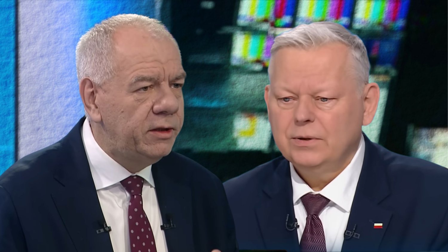 Sasin z Suskim tak się pokłócili, że poleciały wulgaryzmy. "Kazał mu wy***ć" Jacek Sasin i Marek Suski
