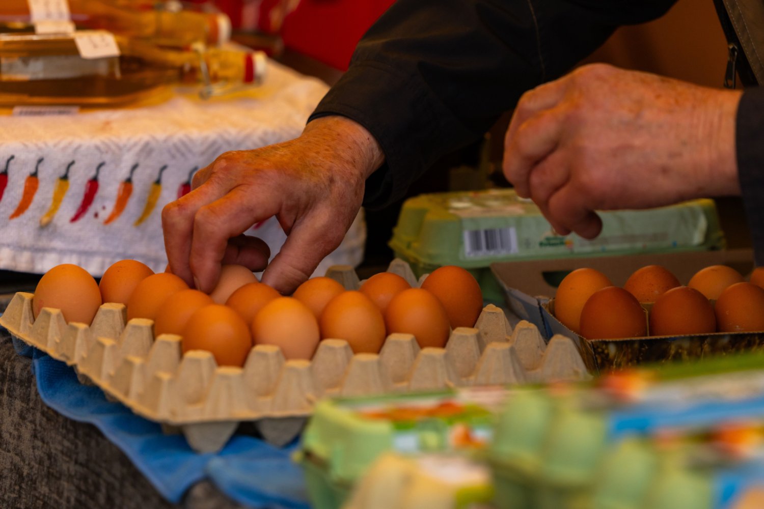 Jajka  na straganie – sprzedaż bezpośrednia produktów od rolnika