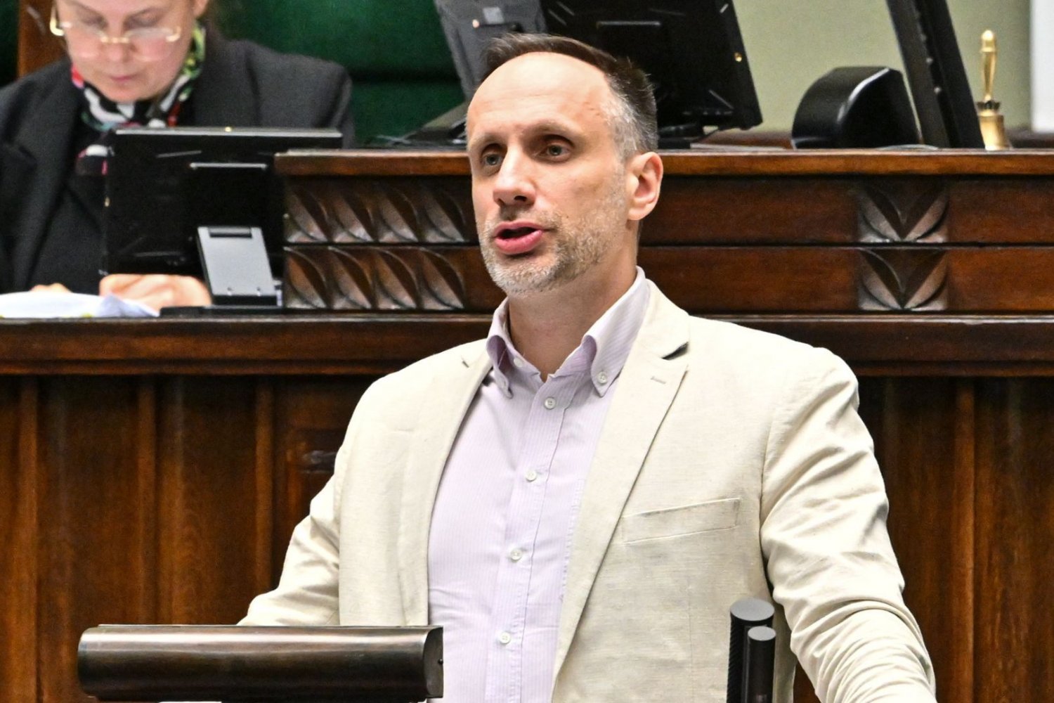 Janusz Kowalski może się nie wybronić. PSL idzie do prokuratury po akcji w Sejmie Janusz Kowalski w Sejmie