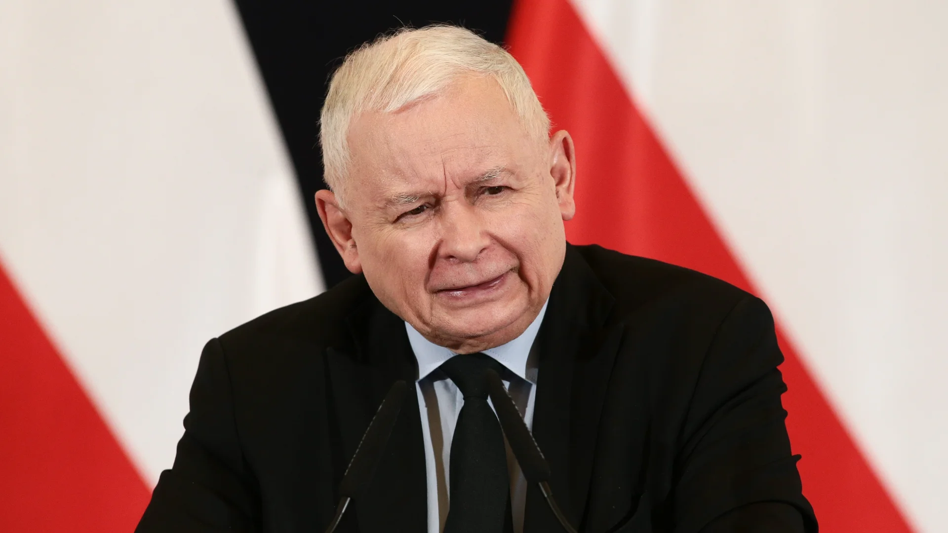 Kaczyński ocenia działania Morawieckiego. "Daj Boże, żebym się mylił" Jarosław Kaczyński