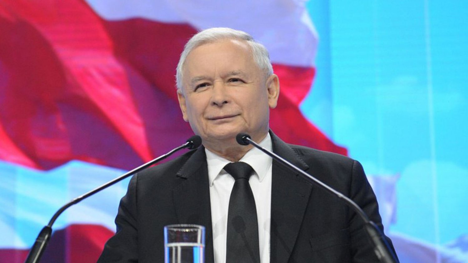 Sprawa "dwóch wież" ma swój finał. Kaczyński będzie miał wyjątkowo dobry dzień Jarosław Kaczyński