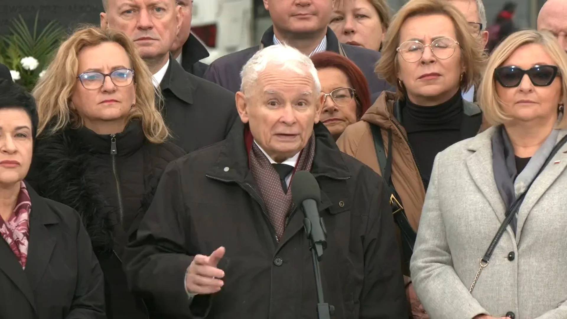 Kaczyński nagle wypalił o Putinie na miesięcznicy smoleńskiej. Jarosław Kaczyński, miesięcznica smoleńska