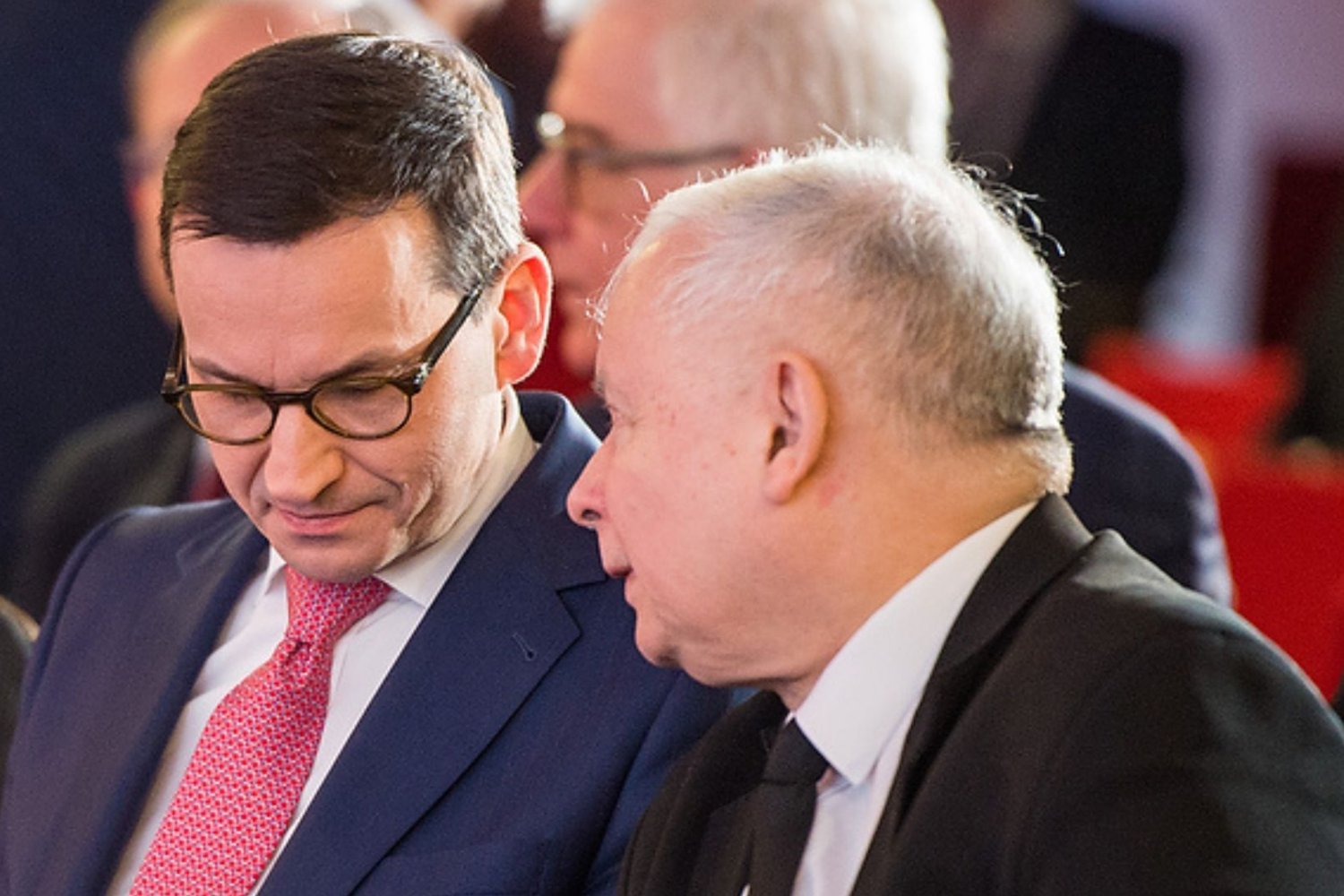 Kaczyński zaczyna wytaczać działa przeciwko Morawieckiemu